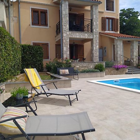 Villa Krasa Sea View Apartmants With Pool Liznjan Luaran gambar