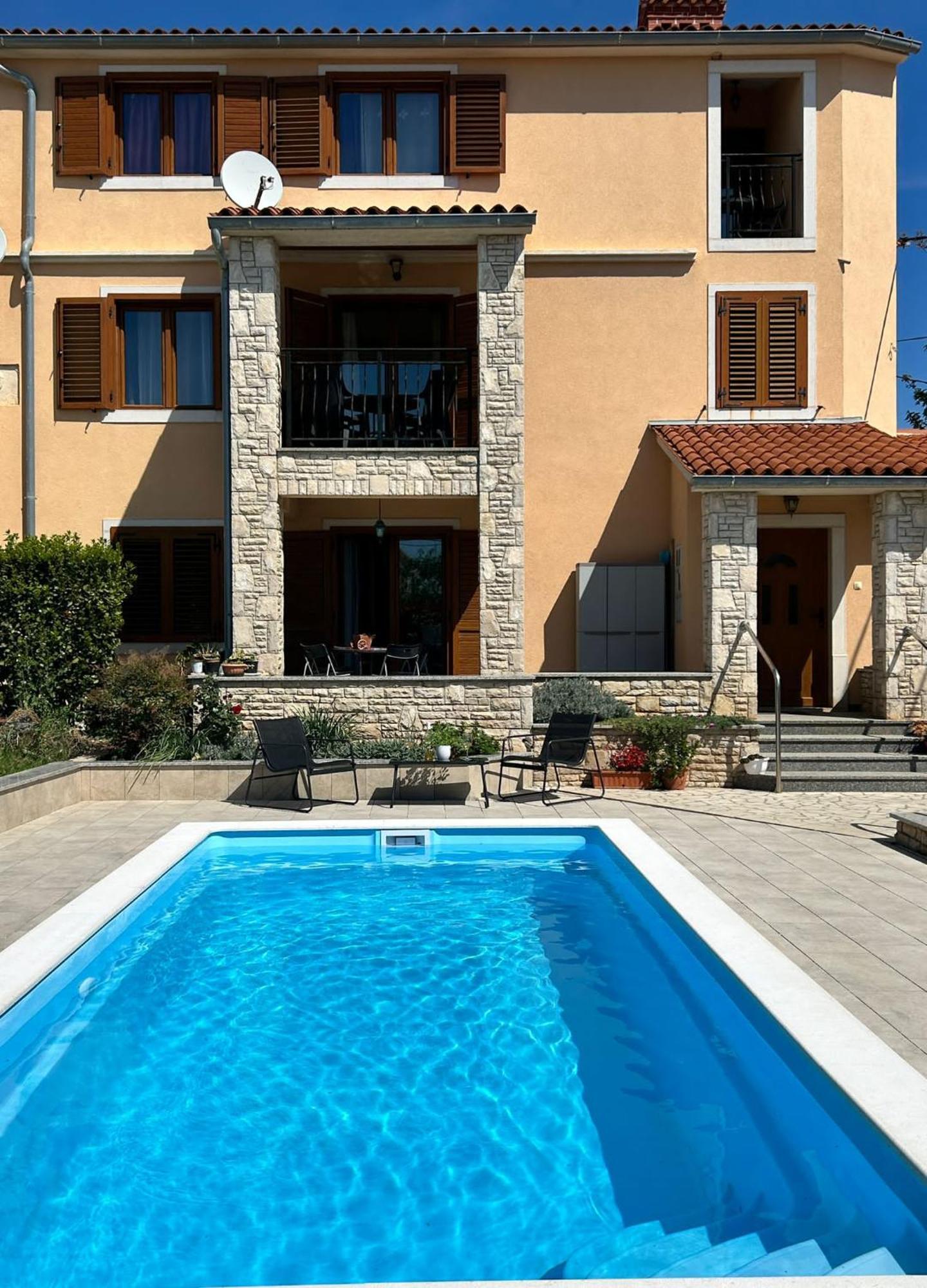 Villa Krasa Sea View Apartmants With Pool Liznjan Luaran gambar
