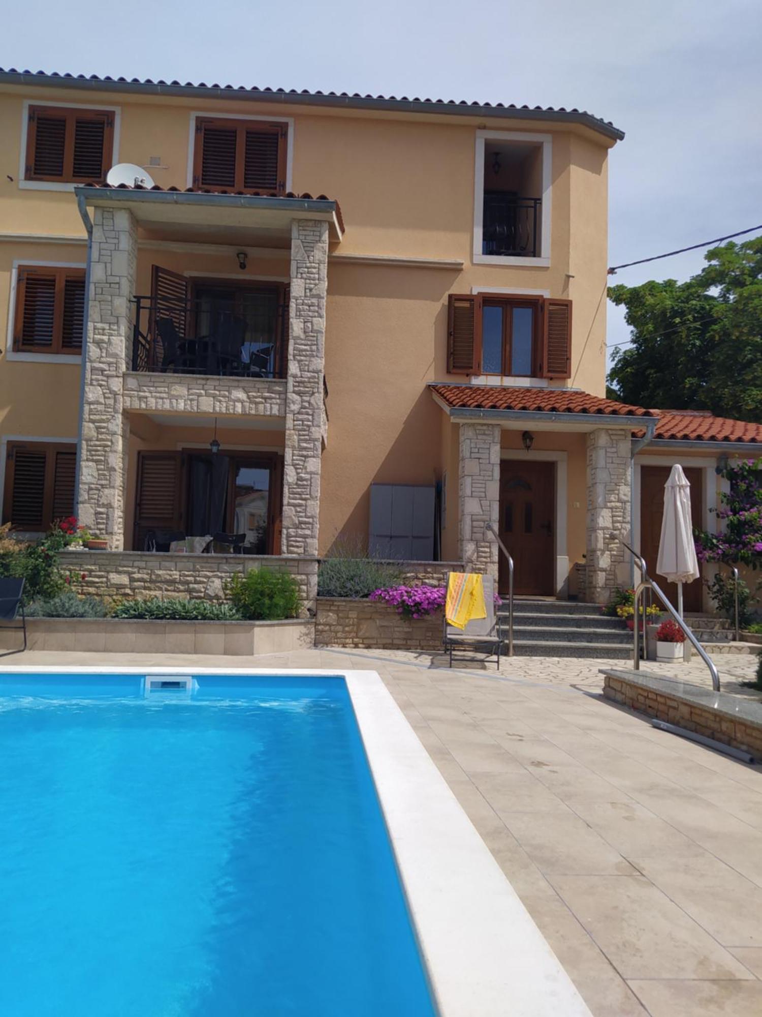 Villa Krasa Sea View Apartmants With Pool Liznjan Luaran gambar