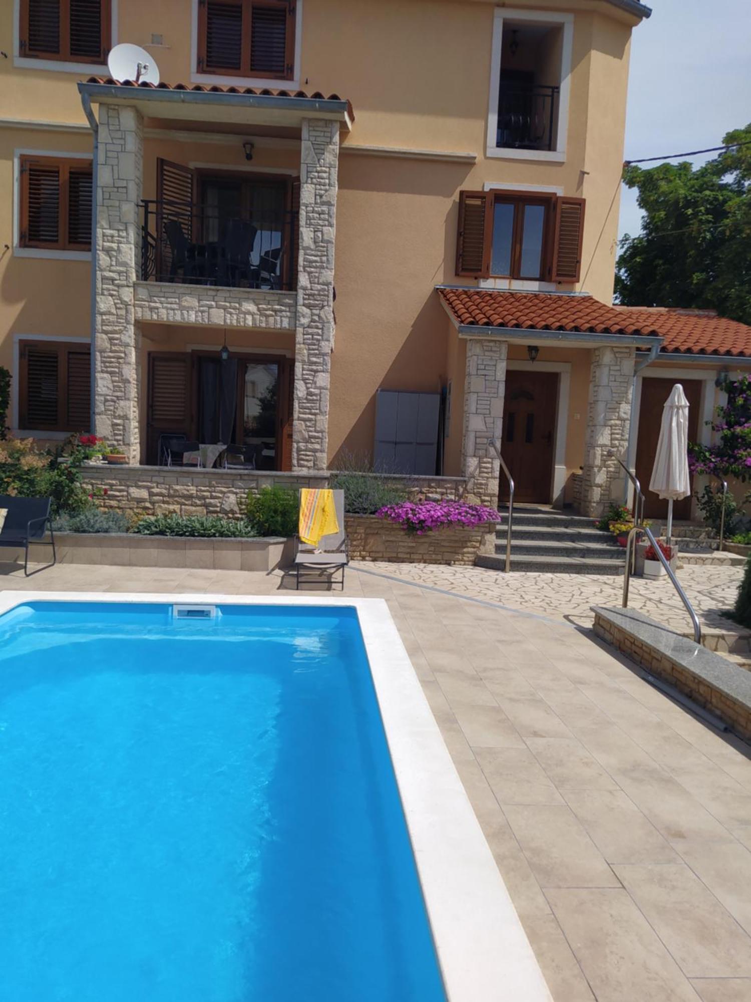 Villa Krasa Sea View Apartmants With Pool Liznjan Luaran gambar