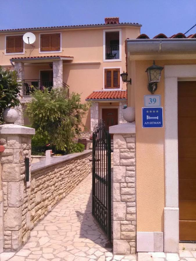 Villa Krasa Sea View Apartmants With Pool Liznjan Luaran gambar